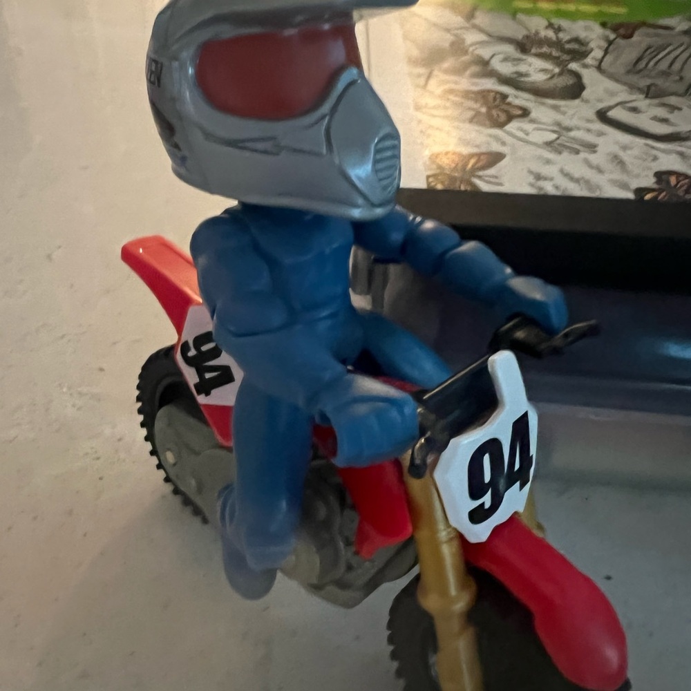 Toy Motorcycle w/Driver